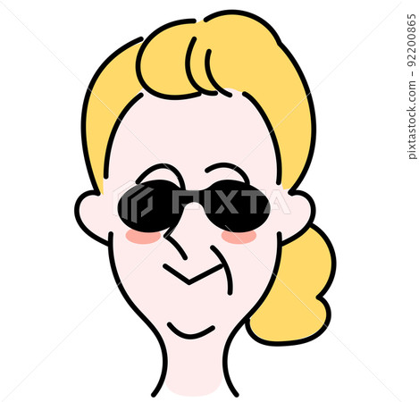 戴墨鏡的老年白人婦女 戴墨鏡的老年白人婦女 92200865