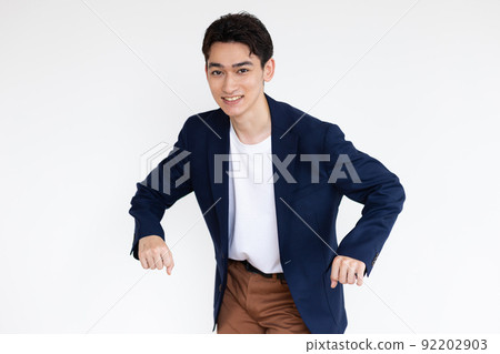 很酷的商人 92202903