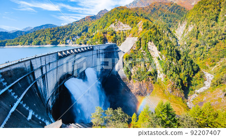 Autumn's Kurobe Dam 92207407