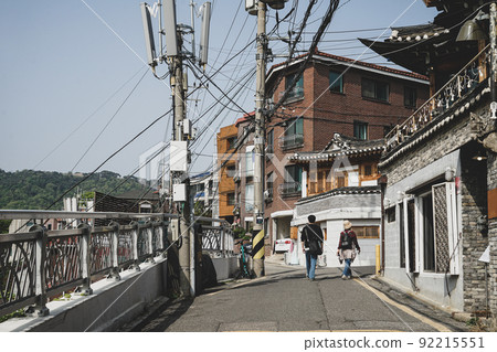 韓國首爾北村路風景 92215551