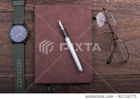 Watches, glasses and stationery 92216775
