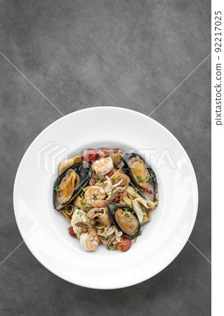 Frutti Di Mare mixed seafood tagliatelle with mussels, prawns and shrimp Frutti Di Mare mixed seafood tagliatelle with mussels, prawns and shrimp 92217025