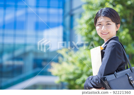 Job hunting female portrait shooting cooperation "LINK FOREST" Job hunting female portrait shooting cooperation "LINK FOREST" 92221360