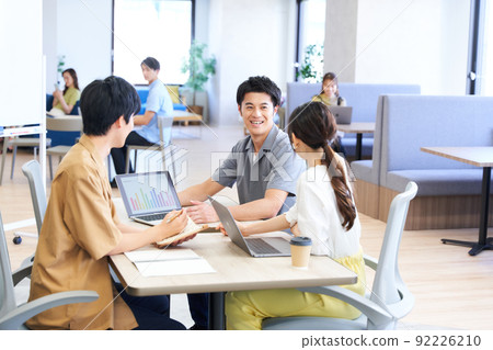 Meeting, conference, creative office, shared office, free address 92226210