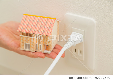 插座和房子(電費單圖片) 插座和房子(電費單圖片) 92227520