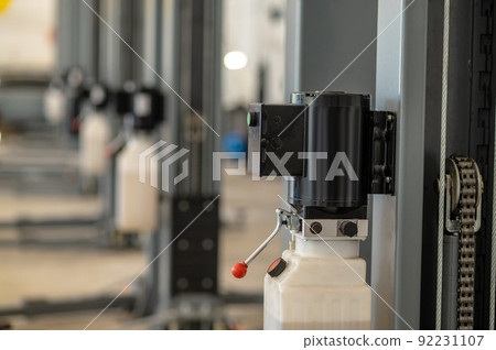Hydraulic station on car lift stand Hydraulic station on car lift stand 92231107