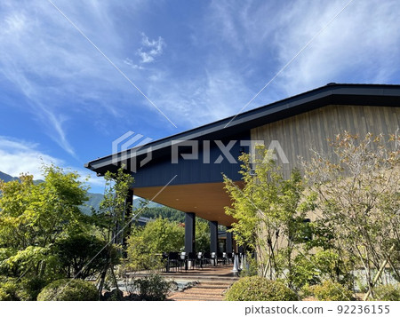 A travel station, not a roadside station, a commercial complex that opened in June 2022 92236155