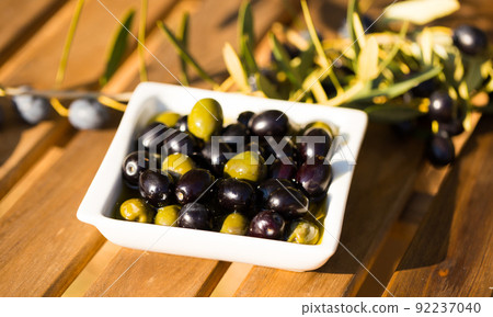 farm olives on table in olive garden 92237040