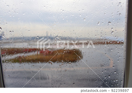 Departure from Haneda Airport in the rain Departure from Haneda Airport in the rain 92239897