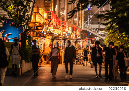 Tokyo cityscape of Japan Over 150,000, the highest number ever in Japan. BA.5 Super-rapid infection explosion ... No action restrictions, Shibuya Yokocho = July 20 92239938