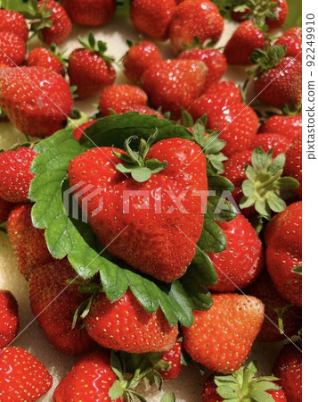 心形草莓 心形草莓 92249910