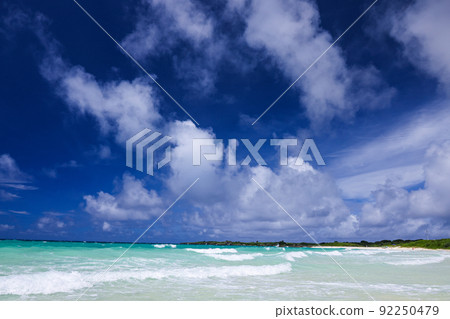 沖繩宮古島 夏日風景 渡口之濱 沖繩宮古島 夏日風景 渡口之濱 92250479