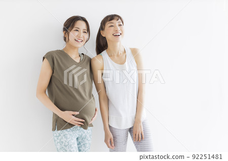 孕婦瑜伽 92251481
