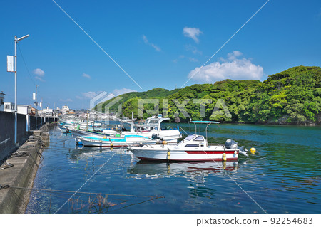 【伊勢志摩漁村風光（濱島港）】三重縣志摩市濱島町濱島 92254683