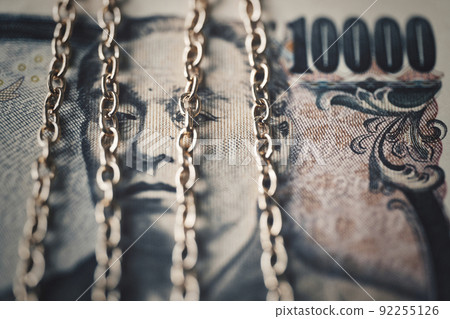 Japanese banknotes and chains Japanese banknotes and chains 92255126