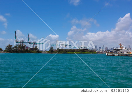 Many containers at Port Miami, one of the largest cargo port 92261120