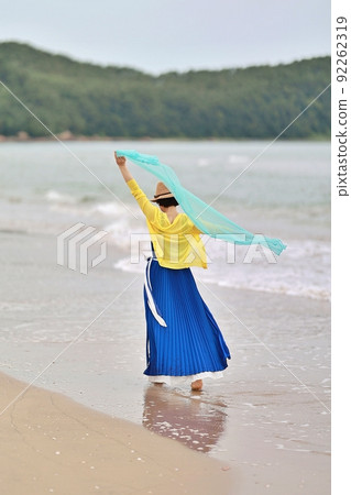 Travel, when I miss the sea, summer Travel, when I miss the sea, summer 92262319