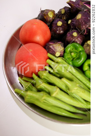 Assorted summer vegetables Assorted summer vegetables 92262832