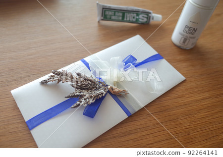 Homemade wrapping Homemade wrapping 92264141