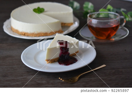 Rare cheese cake 92265897