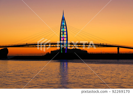 Saeyeongyo 橋, 夜景, 日落, 發光, Beomseong, Saesom, 海, 光, 日落, 發光, Saeyeongyo 橋, 夜景, 日落, 發光, Beomseong, Saesom, 海, 光, 日落, 發光, 92269170