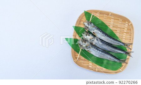 Dried sardines (true washi) Dried sardines (true washi) 92270266