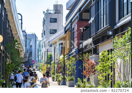 [東京] 擁有各種商店的 Mikan Shimokitazawa 92270724