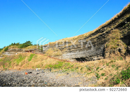 Suwolbong geological trail, snow layer, coast, beach, cliff, lava, Eongal coast, promenade, 92272660