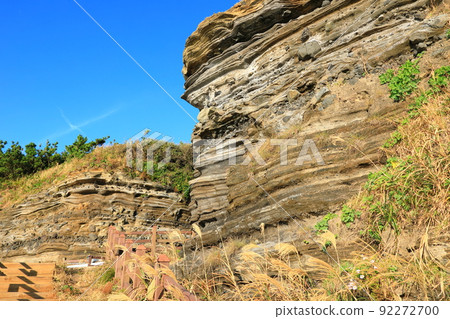 Suwolbong geological trail, snow layer, coast, beach, cliff, lava, Eongal coast, promenade, Suwolbong geological trail, snow layer, coast, beach, cliff, lava, Eongal coast, promenade, 92272700