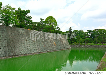 日本的100個精美城堡，二條城本丸花園 92274275