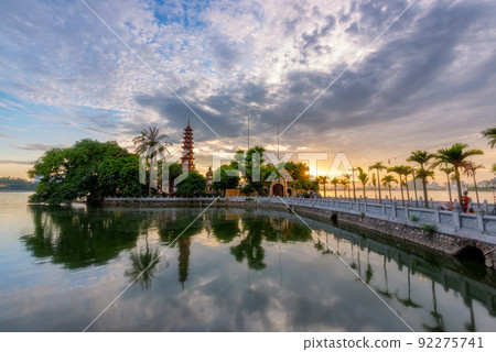 Sunset at Tran Quoc Pagoda in West Lake, Hanoi Sunset at Tran Quoc Pagoda in West Lake, Hanoi 92275741