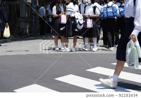 Kyoto school trip scenery that came back 92281634