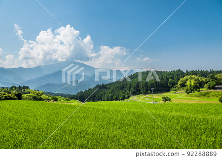 《岐阜縣》中津川市惠那山與田園風光 92288889