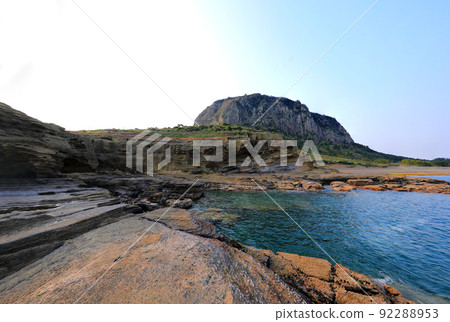 Yongmeori Coast, Coast, Dragon, Beach, Sandstone Formation, Cliff, Cliff, Sanbangsan, Mussels, Sea, Cliff, Cliff, Strange Rock, 92288953