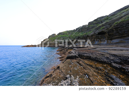 Yongmeori Coast, Coast, Beach, Geotrail, Sandstone Formation, Sanbangsan Mountain, Sea, Waves, Ebb tide, Mussels, 92289159