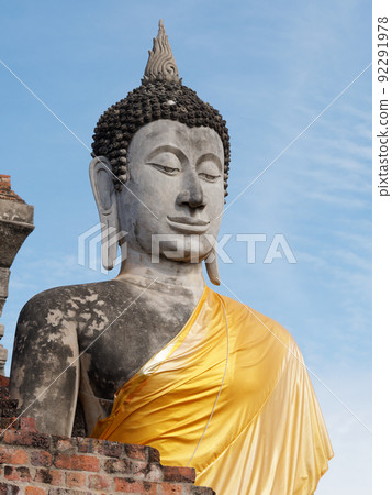 Wat Yai Chai Mongkol 佛塔和佛像 92291978
