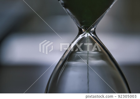 Glass hourglass background material 92305003