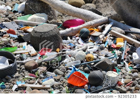 [Echizen Town, Fukui Prefecture, July] Garbage washed away from the Sea of Japan along the Echizen coast 92305233