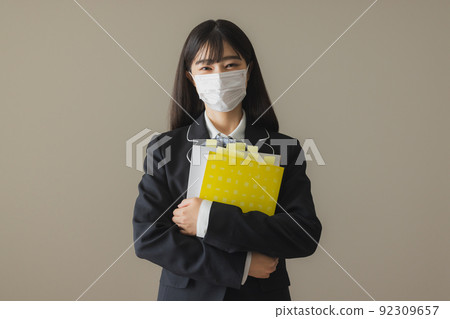 高中女生學習圖片 高中女生學習圖片 92309657