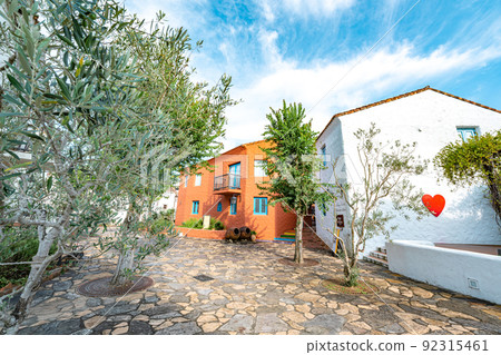 夏季16:00的志摩地中海村 92315461