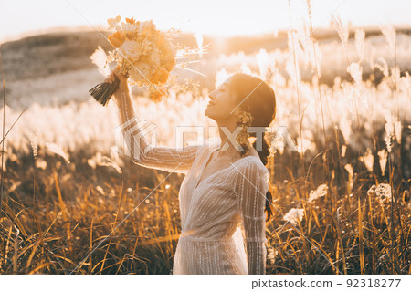 Wedding bridal image 92318277