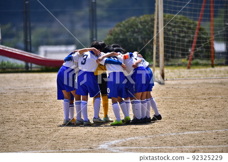 足球比賽，圈子，小學生 92325229