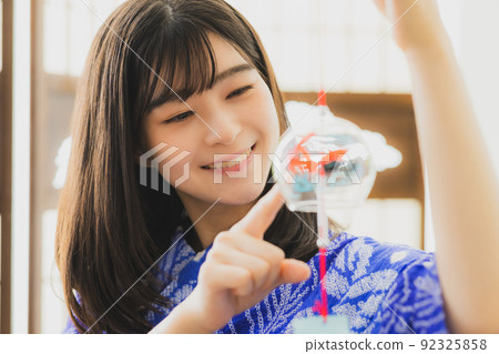 Arimatsu Shibori Yukata Woman 風鈴 Arimatsu Shibori Yukata Woman 風鈴 92325858