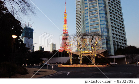 東京塔和王子大飯店的燈飾 東京塔和王子大飯店的燈飾 92328083