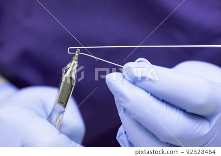 修正牙齒的圖像 修正牙齒的圖像 92328464