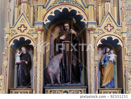 The altar of St. Anthony the Great in the church of Saint Matthew in Stitar, Croatia The altar of St. Anthony the Great in the church of Saint Matthew in Stitar, Croatia 92331231