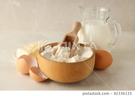 Concept of cooking cake or pie, close up Concept of cooking cake or pie, close up 92336133