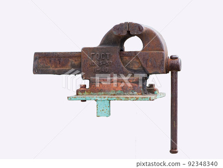 Vices were made during the times and according to the standards of the USSR. Old vise covered with corrosion. Vices were made during the times and according to the standards of the USSR. Old vise covered with corrosion. 92348340