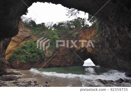 Ryugu Cave (Izu Shimoda) 220718am 8: 44-2 Ryugu Cave (Izu Shimoda) 220718am 8: 44-2 92359735