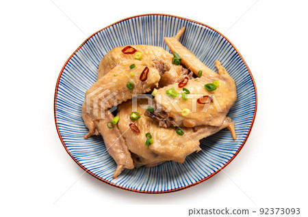 Boiled chicken wings 92373093